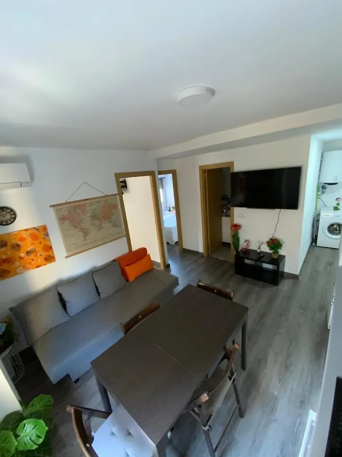 Apartment 4 Capulino Apartamentos Malaga Spain