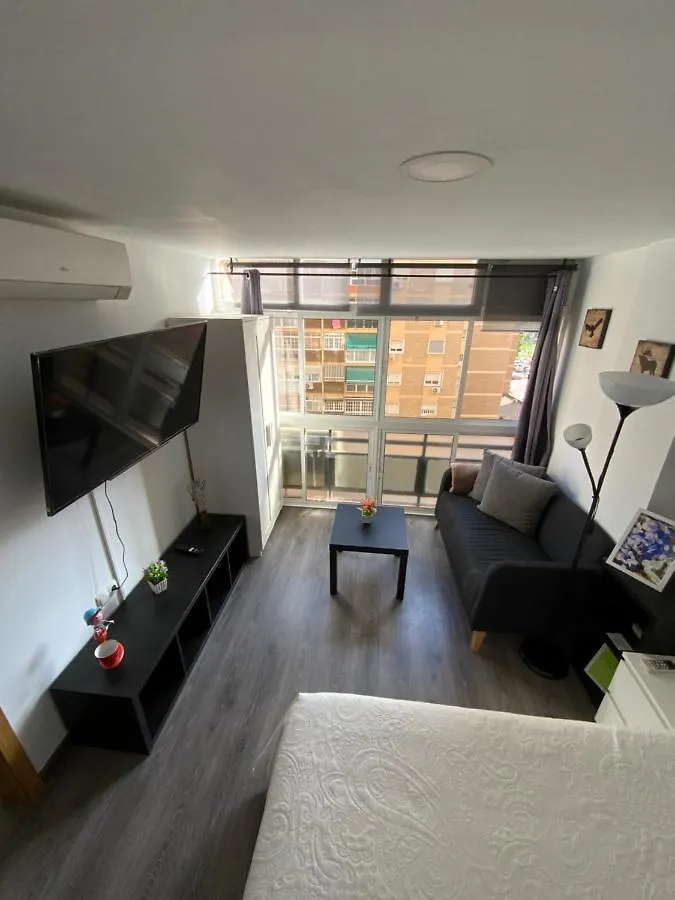 4 Capulino Apartamentos Malaga 0*,  Spain